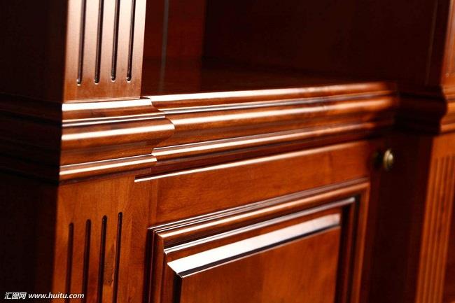 Fengchen mèb montre 2018 byen lwen tèlman - pa gen okenn nouvèl se nouvèl bwa